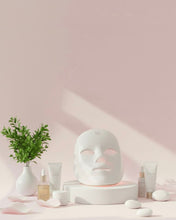 Cargar imagen en el visor de la galería, Mascara facial Ledterapia / DermaLed
