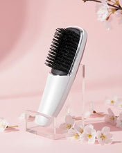 Cargar imagen en el visor de la galería, Cepillo Anticaída con LedTerapia / Density
